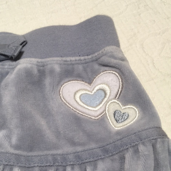 12m (4/$20) Gray Velour Skorts by The Children’s Place - Picture 4 of 11